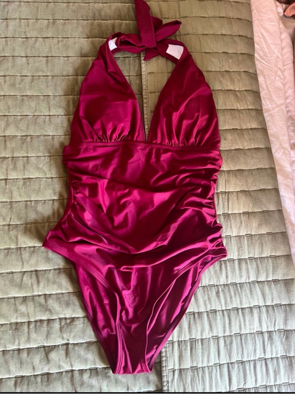 NWT CUPSHE Halter One-Piece Swimsuit in Deep Berry